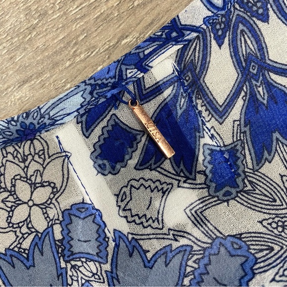 Misa Raziela Cropped Chiffon Ruffle Top - Picture 9 of 11